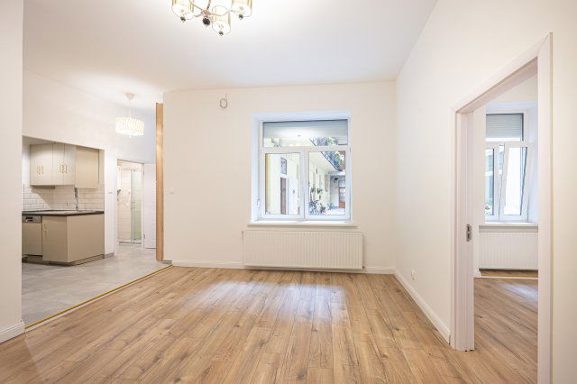 Eladó téglalakás, Budapesten, I. kerületben 89.99 M Ft, 3 szobás