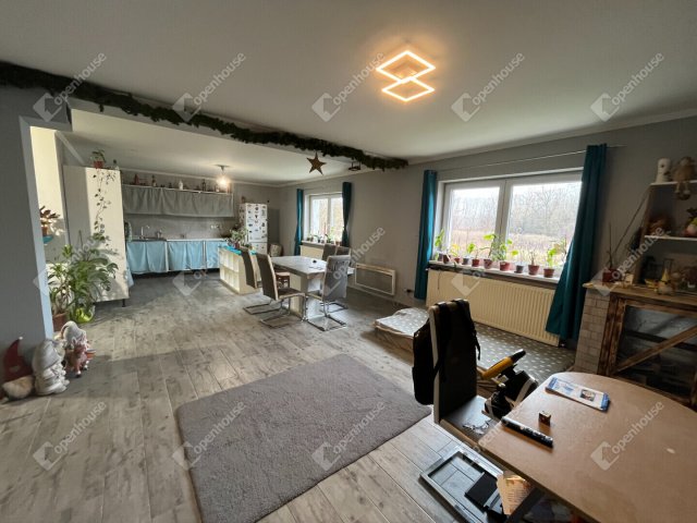 Eladó családi ház, Monoron 79.8 M Ft, 3 szobás