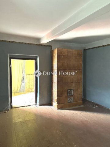 Eladó családi ház, Sárrétudvarin, Petőfi utcában 5.7 M Ft