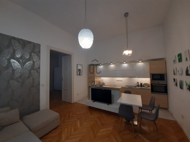 Kiadó téglalakás, albérlet, Budapesten, VI. kerületben