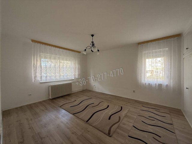 Kiadó téglalakás, albérlet, Oroszlányban, Dózsa György utcában