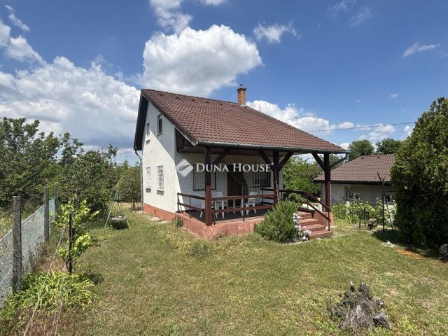 Eladó családi ház, Taksonyon 52.9 M Ft, 4 szobás
