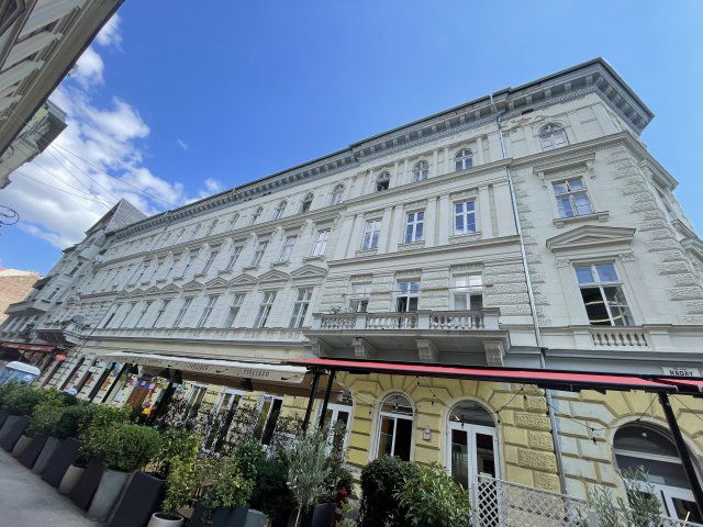 Eladó téglalakás, Budapesten, IX. kerületben, Ráday utcában