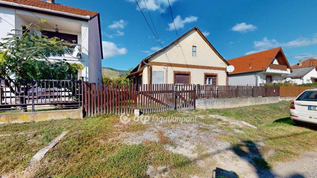 Eladó családi ház, Tokajban 39 M Ft, 2+1 szobás