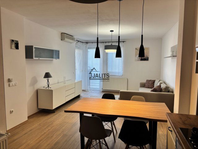 Kiadó téglalakás, albérlet, Budapesten, XI. kerületben