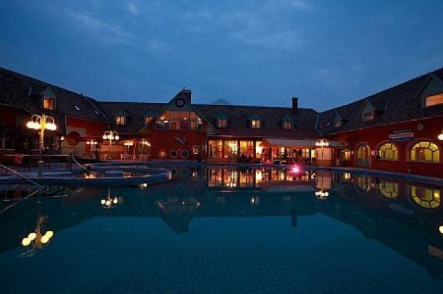 Eladó hotel, Érden 609.5 M Ft / költözzbe.hu