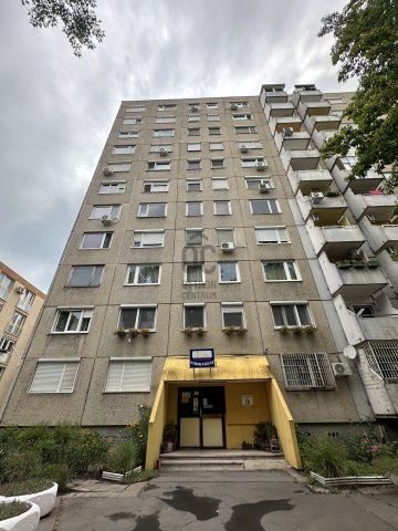 Eladó panellakás, Budapesten, XIX. kerületben, Széchenyi utcában