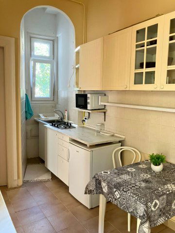 Kiadó téglalakás, albérlet, VI. kerületben, Weiner Leó utcában