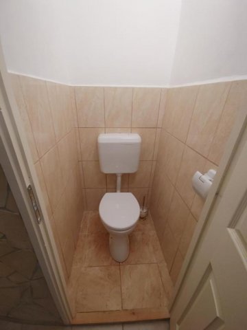 Eladó panellakás, Tatabányán 39.8 M Ft, 2 szobás