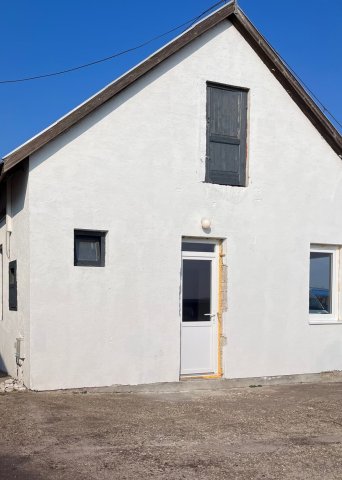 Eladó ipari ingatlan, Sárkeresztesen 24.9 M Ft