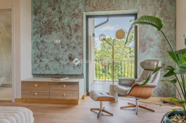 Eladó ikerház, Budapesten, II. kerületben, Rézsű utcában