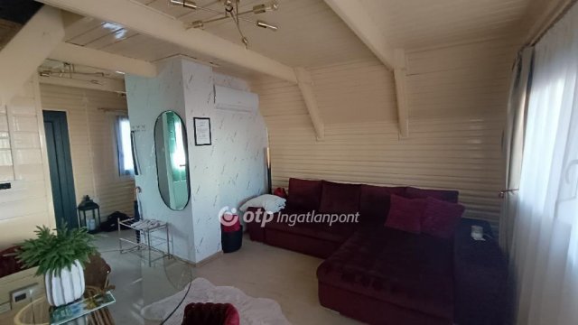 Eladó nyaraló, Mátraderecskén 68 M Ft, 2 szobás