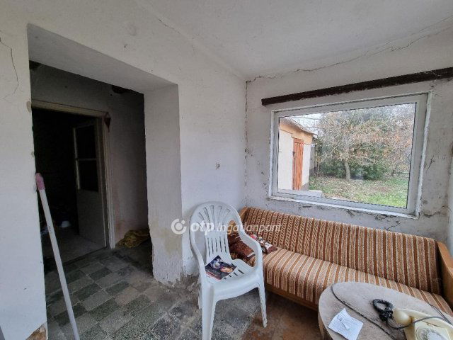 Eladó családi ház, Külsővaton 7.999 M Ft, 2 szobás