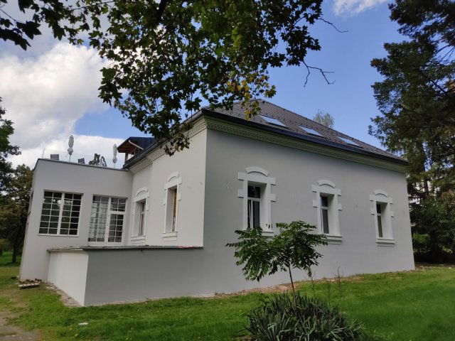 Eladó családi ház, Pakson 249 M Ft, 5+3 szobás