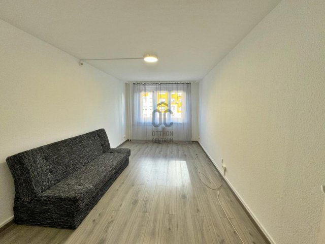 Kiadó panellakás, albérlet, Budapesten, III. kerületben