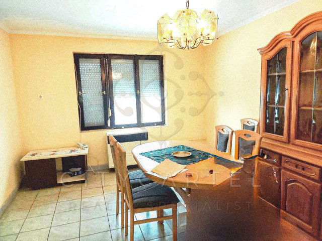 Eladó családi ház, Dunaföldváron 57.5 M Ft, 4+1 szobás