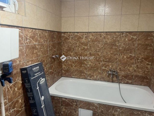 Eladó családi ház, Csévharaszton 59 M Ft, 2 szobás