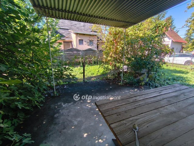 Eladó nyaraló, Gárdonyban 29.9 M Ft, 1 szobás