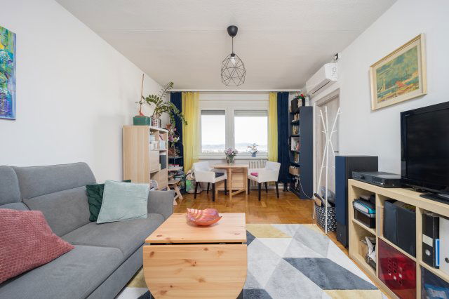 Eladó panellakás, Budapesten, XV. kerületben 74.6 M Ft, 3 szobás