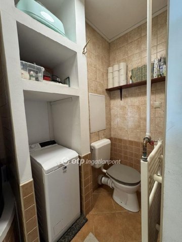 Eladó panellakás, Budapesten, III. kerületben 71.9 M Ft, 2 szobás