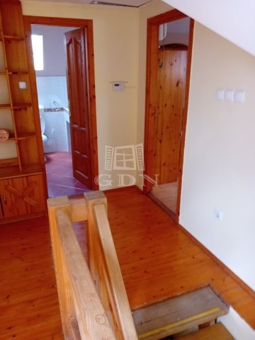 Kiadó családi ház, albérlet, Kaposváron 450 E Ft / hó