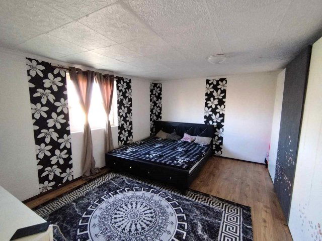 Eladó családi ház, Kiskunmajsán 12.2 M Ft, 2 szobás