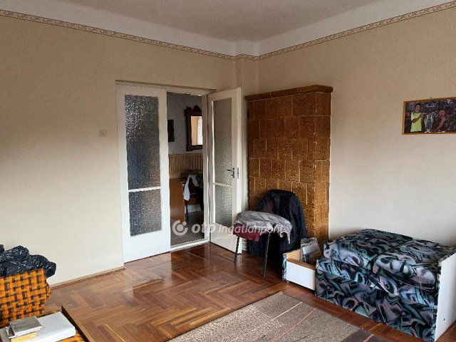 Eladó családi ház, Besenyőtelken 27.9 M Ft, 3 szobás