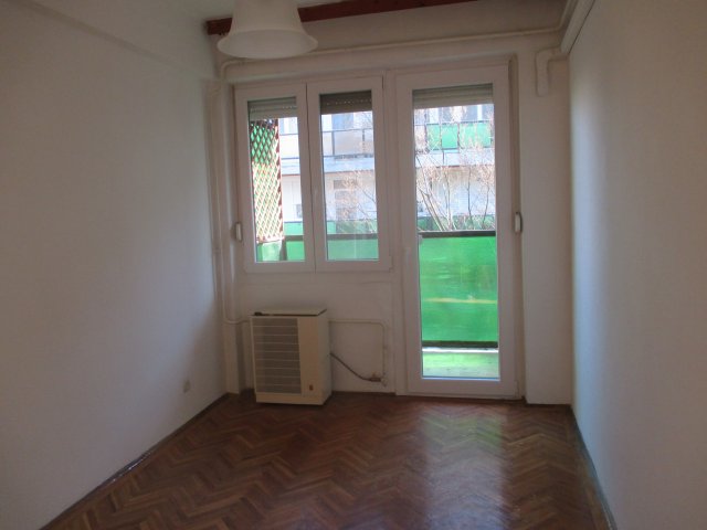 Eladó téglalakás, Békéscsabán 38.9 M Ft, 2 szobás