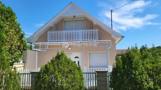 Eladó nyaraló, Balatonfenyvesen, Földváry Miksa utcában 79 M Ft