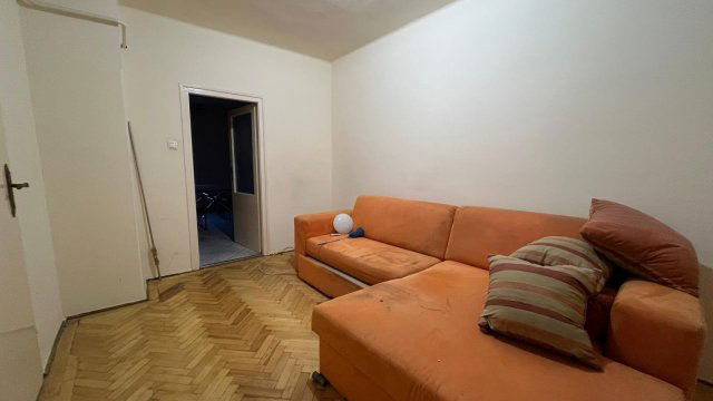 Kiadó téglalakás, albérlet, Debrecenben 150 E Ft / hó, 3 szobás