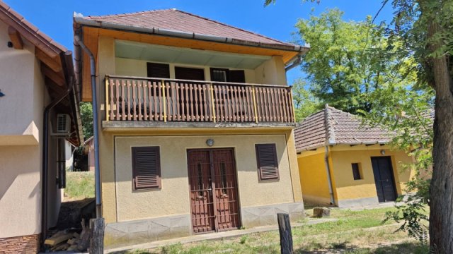 Eladó nyaraló, Pilisen 15.5 M Ft, 2 szobás / költözzbe.hu