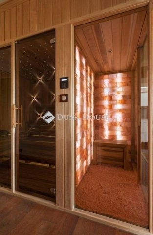 Eladó családi ház, Taksonyon 275 M Ft, 4 szobás