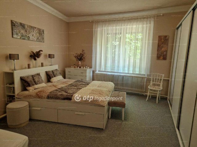 Eladó családi ház, Hajdúböszörményen 76 M Ft, 2 szobás