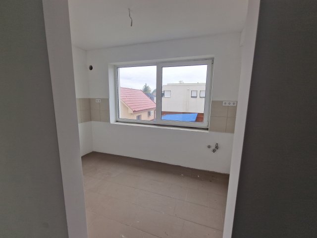 Eladó téglalakás, Debrecenben 99.9 M Ft, 4+2 szobás