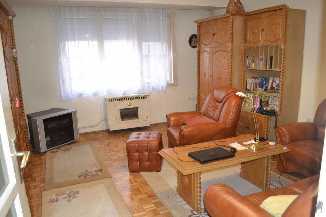 Eladó téglalakás, Szegeden, Dózsa utcában 69.9 M Ft, 3 szobás