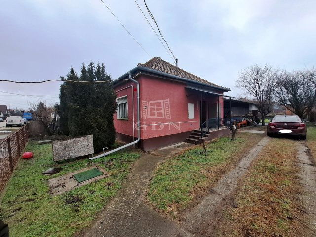 Eladó családi ház, Tökölön 69 M Ft, 3 szobás