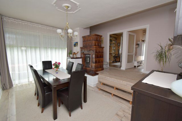 Eladó családi ház, Zalaegerszegen 139.99 M Ft, 7 szobás