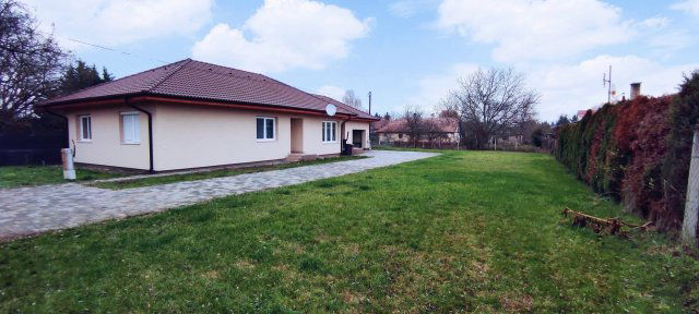 Eladó családi ház, Nyíregyházán 88.5 M Ft, 4 szobás