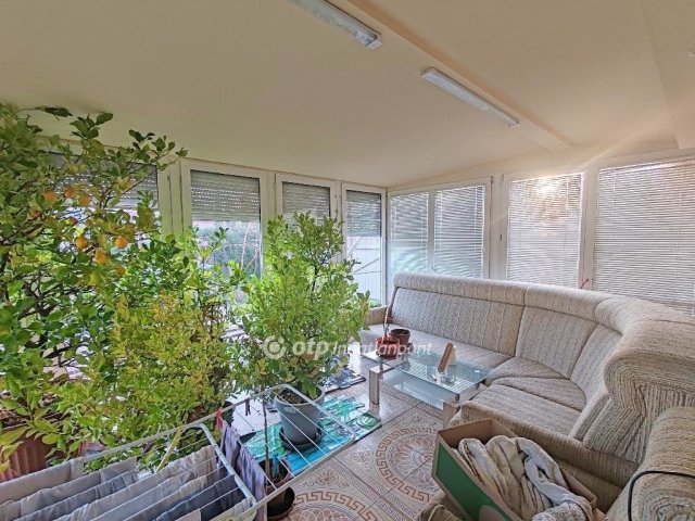 Eladó családi ház, Törökszentmiklóson 27.7 M Ft, 3 szobás