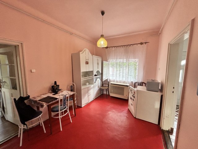 Eladó családi ház, Tetétlenen 24.99 M Ft, 2+1 szobás