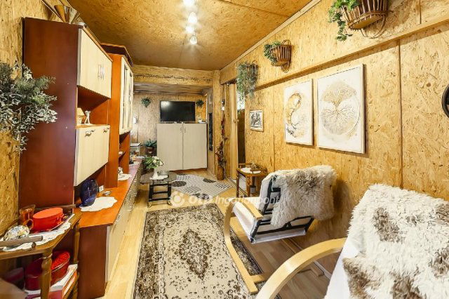 Eladó családi ház, Feldebrőn 32.9 M Ft, 1+2 szobás