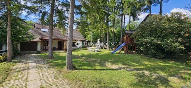 Eladó ikerház, Orfűn 34.99 M Ft, 3 szobás / költözzbe.hu