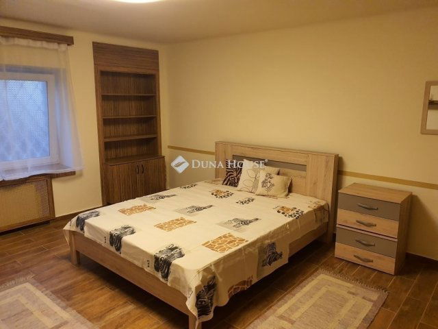 Eladó téglalakás, Budapesten, XI. kerületben 72 M Ft, 2 szobás