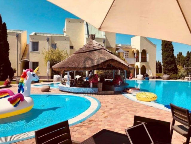 Eladó téglalakás, Siófokon 65 M Ft, 2 szobás