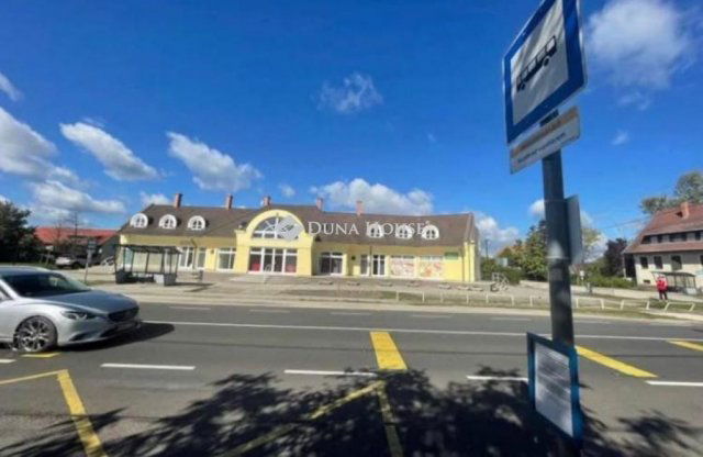 Eladó üzlethelyiség, Jászszentlászlón, Dózsa György utcában