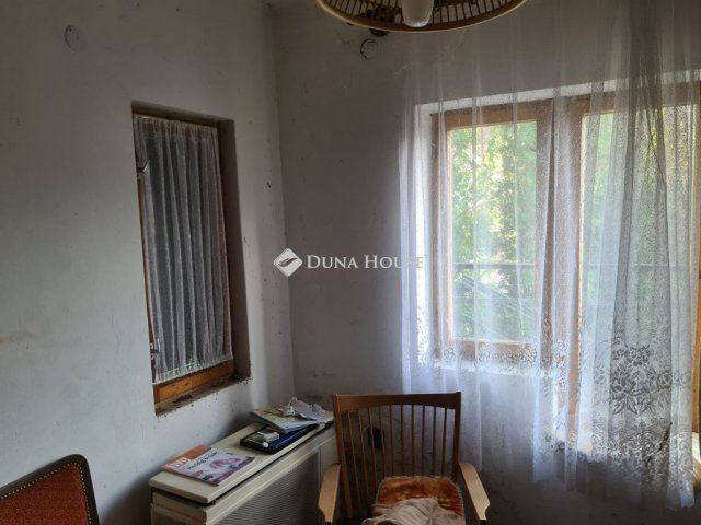 Eladó családi ház, Zalakaroson 25.9 M Ft, 3 szobás