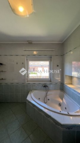 Eladó családi ház, Kozármislenyen 159 M Ft, 6 szobás