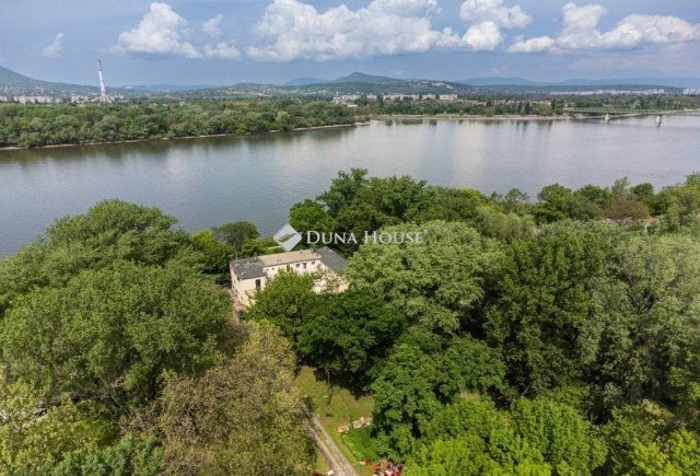 Eladó nyaraló, Budapesten, XIII. kerületben 98 M Ft, 3 szobás