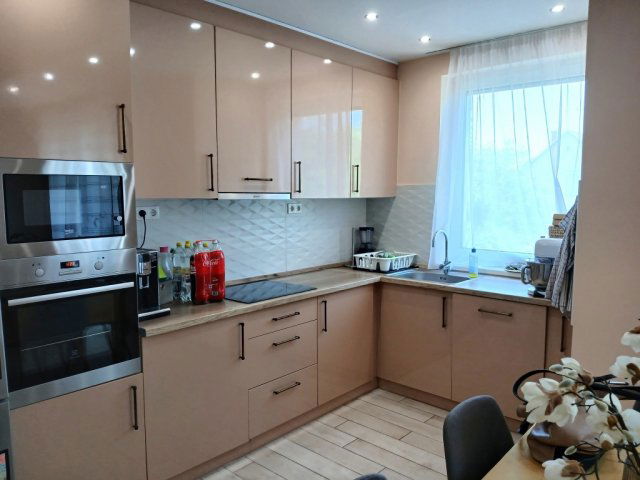 Kiadó téglalakás, albérlet, Debrecenben 370 E Ft / hó, 4 szobás