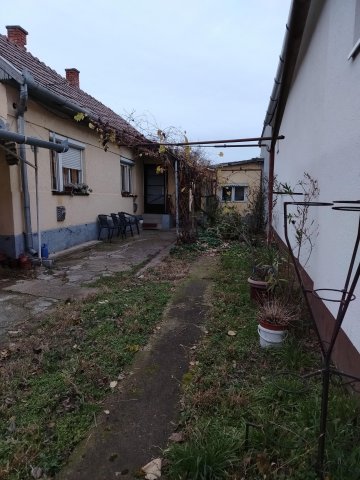 Eladó családi ház, Debrecenben 39.9 M Ft, 2 szobás